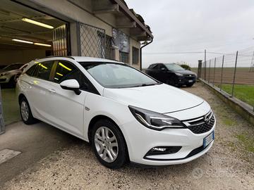 Opel Astra 1.6 CDTi Sports Tourer