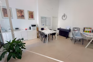 NEGOZIO A PESCHIERA BORROMEO
