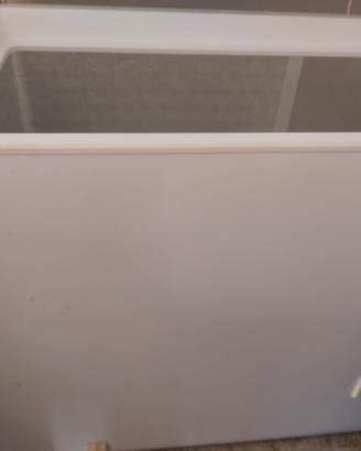 Congelatore a pozzetto