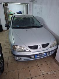 Renault Megane Vittoria 