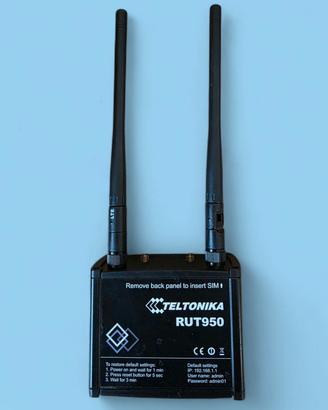 Teltonika RUT950 Router 4G LTE Industriale dualsim