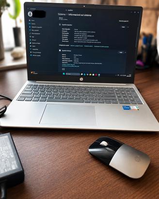 Portatile HP 15 Intel 13ª Gen 16GB RAM Windows 11