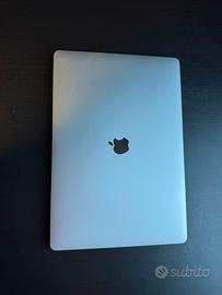 MacBook Pro 16 i9 32GB 1TB Radeon 8GB