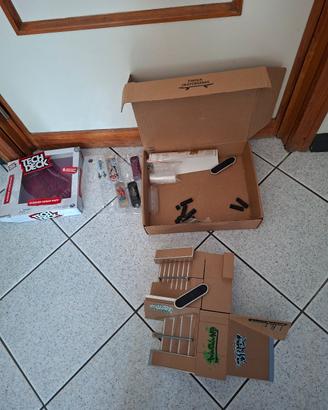 Collezione di skate Tech Deckpiù mini skate park 