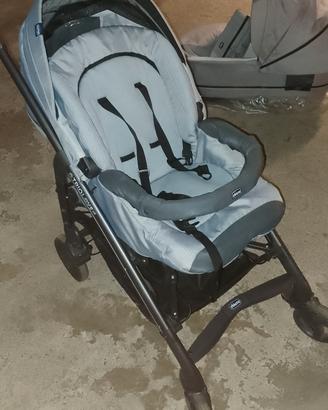 Passeggino Chicco 2 in uno - modello Trio Love Up