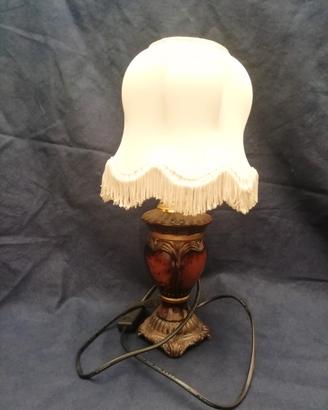 Lampada da tavolo con base in ceramica