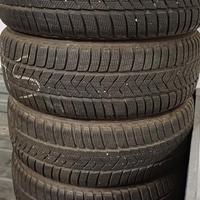 gomme Pirelli