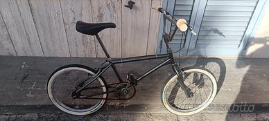 bicicletta BMX anni 80