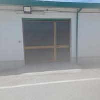 Locale di 200 mq uso commerciale con vigilanza h24