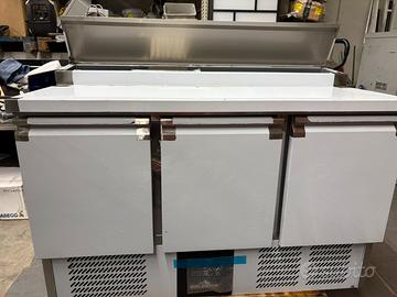 Frigo saladette con 3 porte