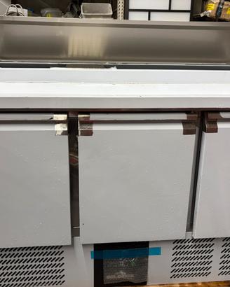 Frigo saladette con 3 porte