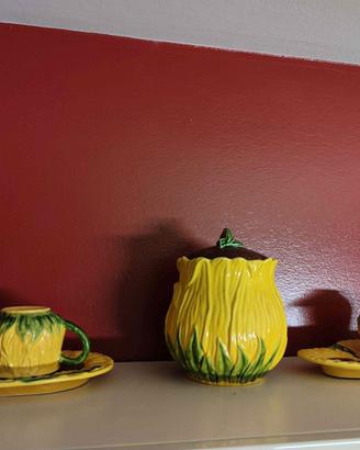 Set Colazione Vintage in Ceramica a Girasole
