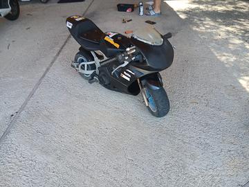 Minimotocicletta da strada/pista 50cc