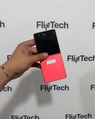 Samsung Z Flip7 256Gb Corallo - Come Nuovo