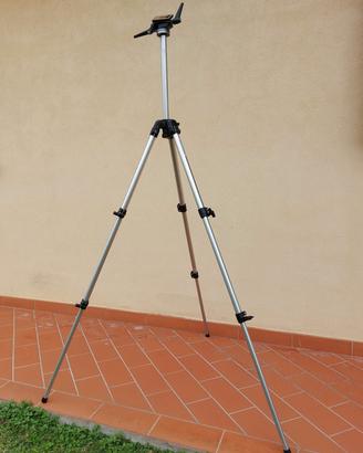 Treppiede Manfrotto Art. 144 con testa 115