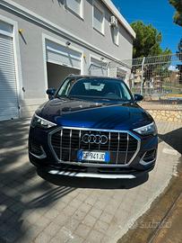 AUDI Q3 35 TDI S-Tronic Business Advanced