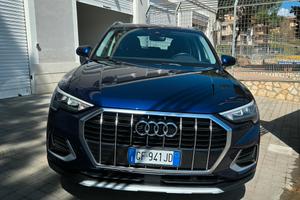AUDI Q3 35 TDI S-Tronic Business Advanced