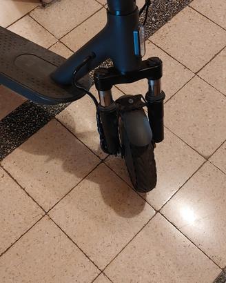 monopattino xiaomi pro2