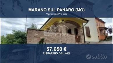 Immobile in asta di 155 m² con più di 5 locali a M