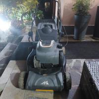 Tagliaerba con motore a scoppio