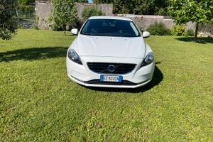 Volvo V40 d2 kinetik