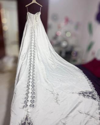 Abito da sposa Amelia Casablanca