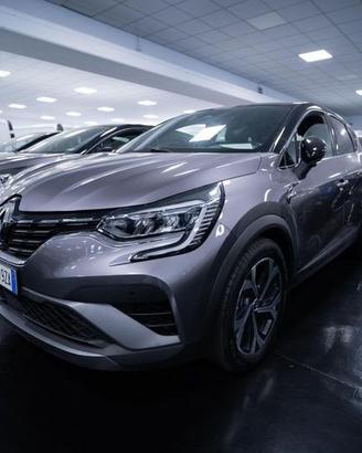 Renault Captur 1.6 E-Tech hybrid RS Line 145c...
