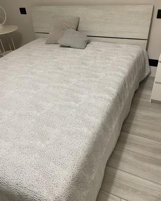 Letto matrimoniale + materasso