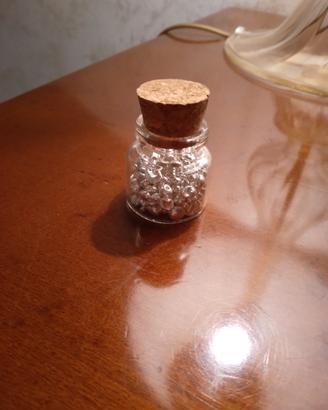 Bottiglietta con argento puro