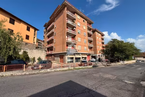 4 LOCALI A ANAGNI