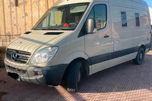 camper van Mercedes sprinter 