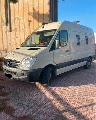 camper van Mercedes sprinter 