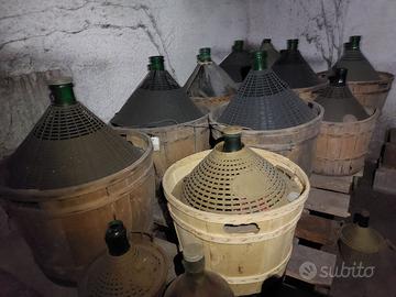 25 damigiane da vino con cesta usate