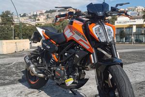 Ktm duke 125 ABS