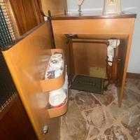 Macchina da cucire vintage