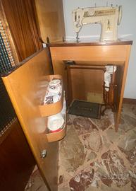 Macchina da cucire vintage
