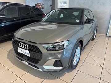 Audi A1 Citycarver 25 1.0 tfsi 95cv Led App conn 1