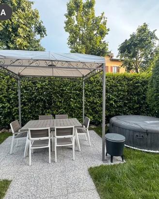 GAZEBO ELEGANTE IN FERRO CON COPERTURA
