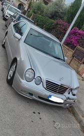 Mercedes E220 CDI W210 intera o per ricambi