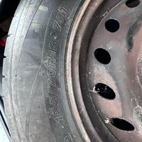 COPERTONI E CERCHI PER FIAT 600