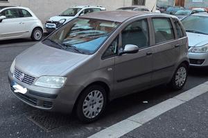Fiat Idea 1.2 16v benzina GPL 5 porte