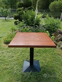 TAVOLO CON PIANTANA IN FERRO