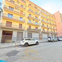 Primo piano appartamento ampio a Giarre