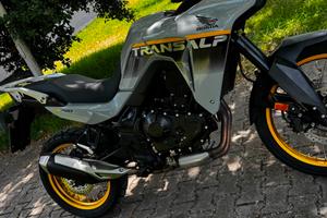 TRANSALP 750 ANNO 2025