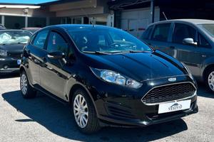 Ford Fiesta 1.4 95 cv GPL Black & White Edition