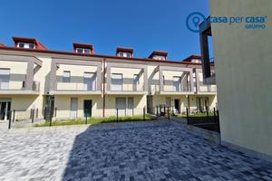 TRILOCALE CON GARAGE DOPPIO IN RESIDENCE RECENTE -