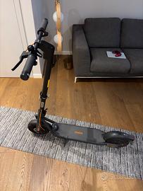 Monopattino elettrico Segway Ninebot F2 Plus E