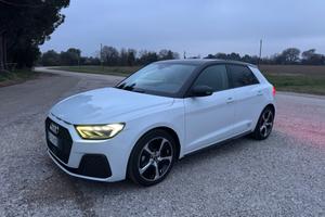 Audi A1 SPB 30 TFSI Identity Black