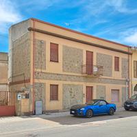 Viale Trieste- Casa indipendente da ristrutturare