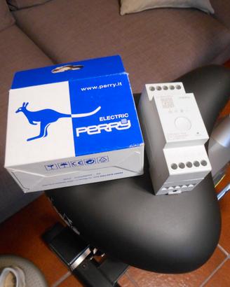 Interruttore orario Perry wifi multifunz.Nuovo